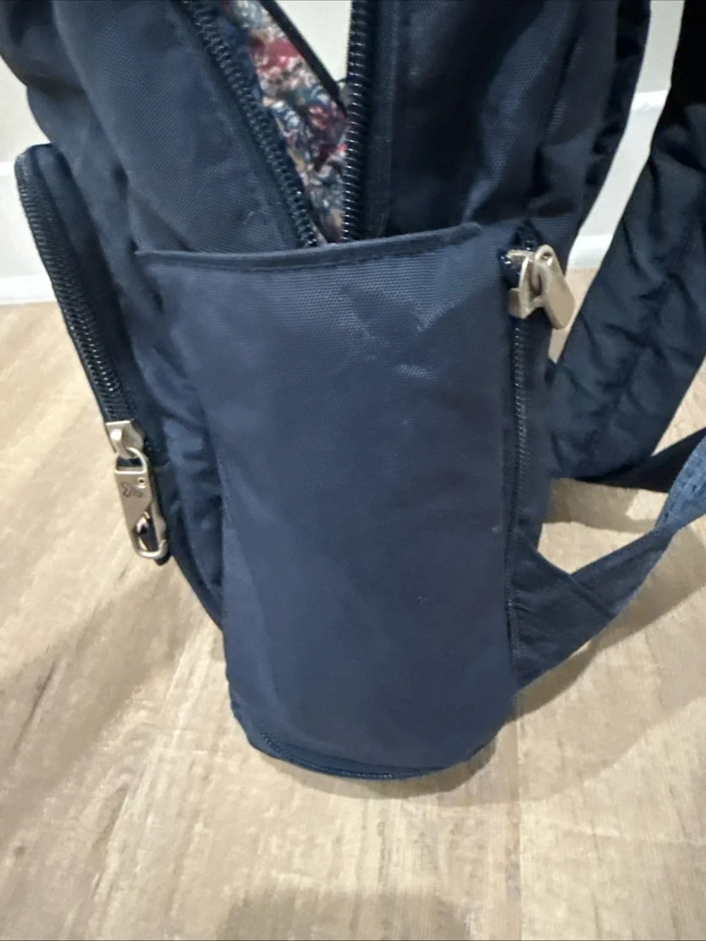 Travelon Heritage Navy Quilted Compact Travel Backpack anti-theft Travelon